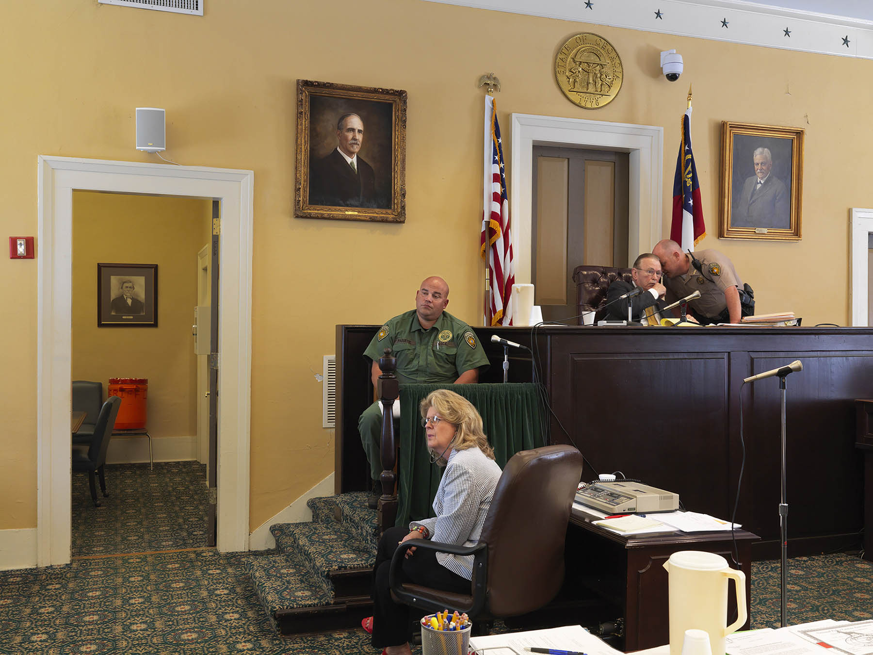 USA, GA, June 2013. Greene County Courthouse in Greensboro, Judge Prior, presiding. The courthouse was built in 1849 and later extended.USA, Georgia, Juni 2013. Rechtbank in het Greene County Courthouse in Greensboro. Rechter Prior. Het gebouw stamt uit 1849.